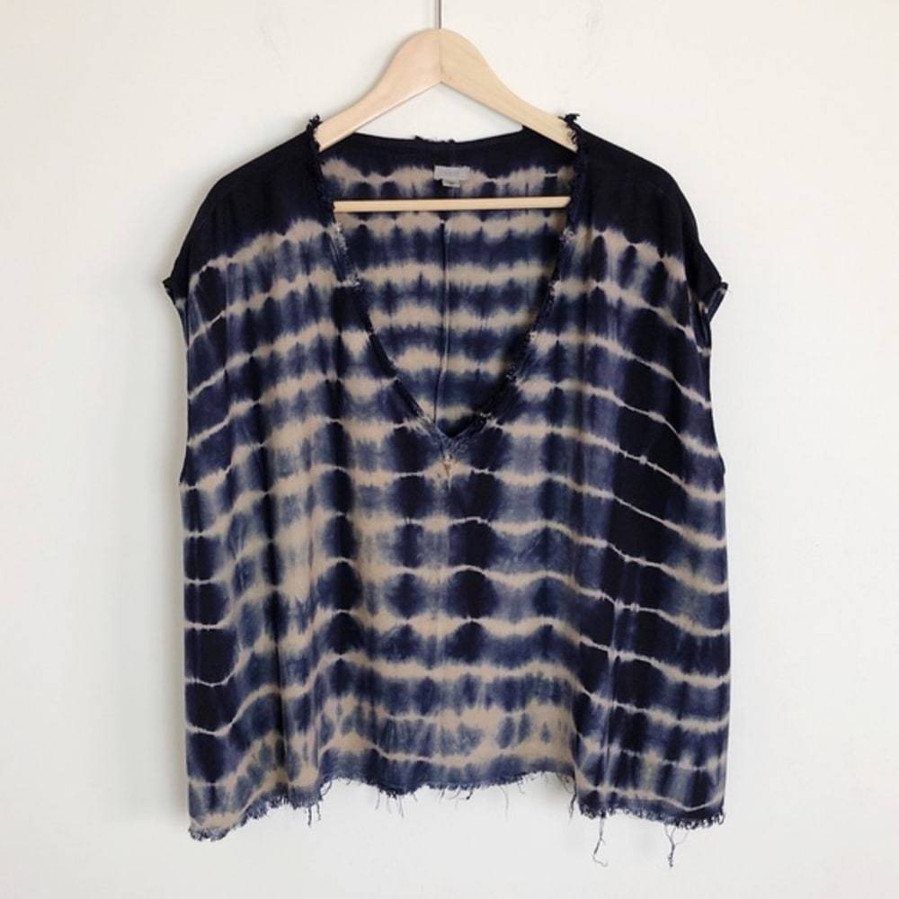 Urban outfitters blue tie-dye blouse